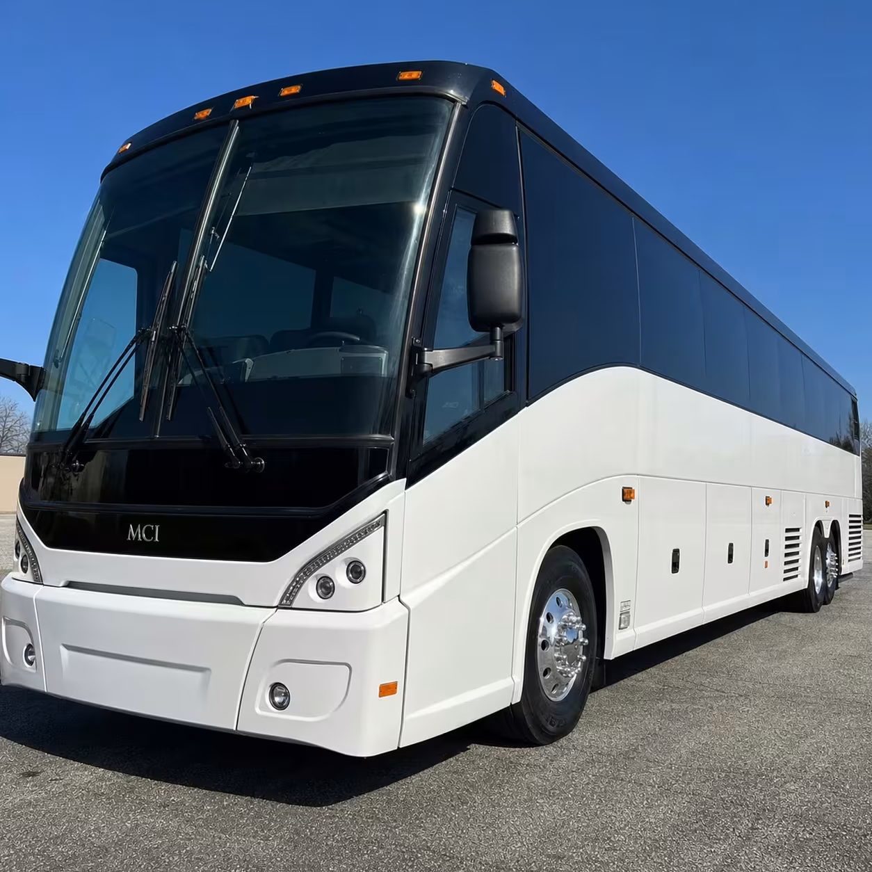 inbound airport shuttle buses to redwood city offices and hotels