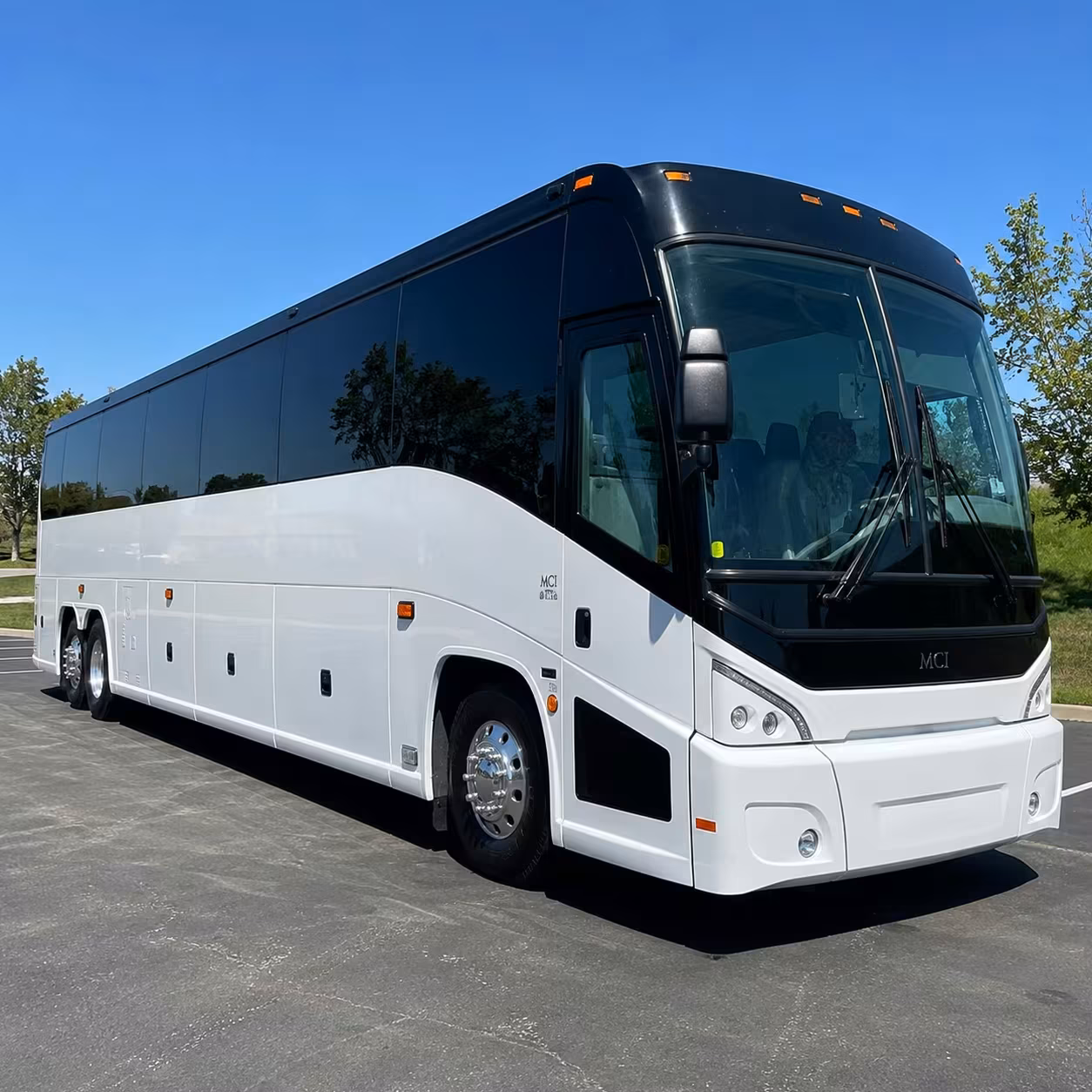 redwood city employee shuttle buses for tech workforces